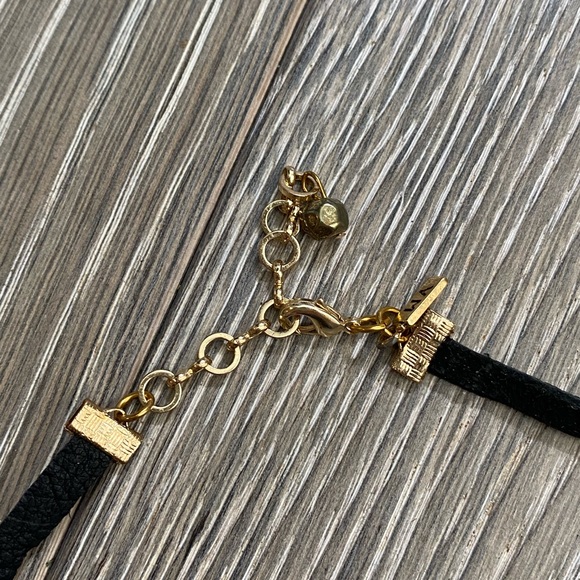 Vanessa Mooney Black Thin Stretch Suede Choker - Picture 4 of 4